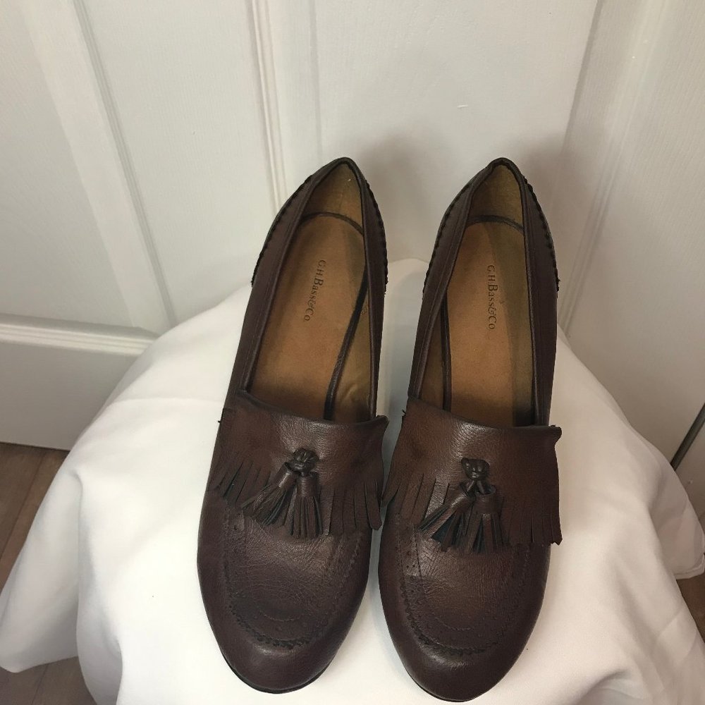 G.H. Bass & Co. Brown Tassel Loafer Heels